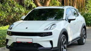 Lynk & Co 06 bất ngờ được giảm 50 triệu đồng, bản cao nhất giá chỉ 689 triệu đồng