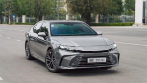 Top 10 xe phổ thông bán chậm nhất nửa đầu năm 2026: Toyota Camry, Honda Civic đều góp mặt