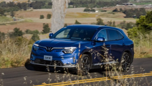 Sự trỗi dậy của VinFast buộc các hãng xe ngoại phải điều chỉnh giá và chiến lược tại Việt Nam