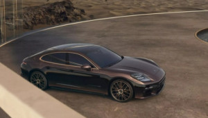Chiêm ngưỡng Porsche Panamera Turbo độc bản phủ hạt vàng gây choáng ngợp