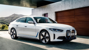 Doanh số xe điện của BMW tăng trưởng ấn tưởng, vượt mặt Mercedes-Benz