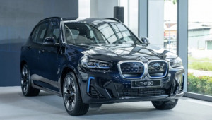 BMW iX3 VIN 2023 được ưu đãi hơn 1 tỷ đồng tại đại lý