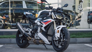 Cận cảnh BMW S 1000 R 2026: 