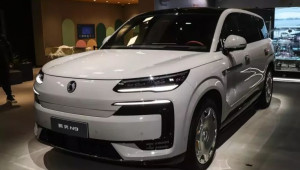 BYD chốt lịch ra mắt Denza N9: Sạc siêu nhanh 9 phút đi được 420 km, giá dự kiến từ 1,74 tỷ VNĐ
