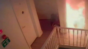 Cảnh sát lên tiếng cảnh báo sau vụ việc xe máy điện bốc cháy dữ dội khi đang sạc trong nhà