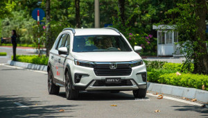 Khách hàng mua Honda BR-V được nhận quà tặng giá trị nhân dịp ra mắt