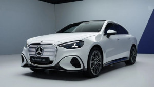 Mercedes-Benz C-Class EV 2027 trình làng: Sedan điện sở hữu nội thất như phi thuyền, sạc 10 phút đi được 325 km