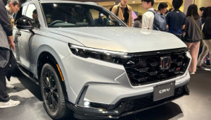 Honda CR-V e:HEV bản nâng cấp sẽ ra mắt tại Việt Nam đầu năm 2026
