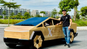 Chàng trai 9X chế tạo xe Tesla Cybertruck bằng gỗ khiến CEO Elon Musk cũng phải tán thưởng