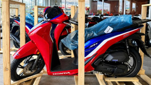 Honda SH150i Special Edition HRC 2026 bản giới hạn về Việt Nam được chào bán với giá 250 triệu đồng