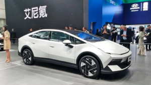 Hyundai Ioniq V trình làng: Thiết kế như Lamborghini, khoang lái kỹ thuật số với màn hình 4K