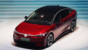Volkswagen ra mắt sedan thuần điện ID.7: Có thể chạy 700 km sau một lần sạc