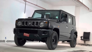 Chiêm ngưỡng Suzuki Jimny 5 cửa: Giá chỉ 362 triệu VNĐ nhưng 