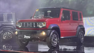 Suzuki Jimny 5 cửa 