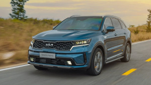 Lý do khiến nhiều người dùng chọn xe hybrid thay vì xe thuần điện