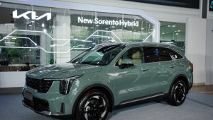 Kia Sorento Hybrid 2026 xuất hiện tại Việt Nam: Dự kiến giao xe từ tháng 8 với giá khoảng 1,6 tỷ đồng