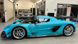 Koenigsegg Jesko Attack bản giới hạn giá 75,99 tỷ VNĐ của tay chơi xe Andrew Tate