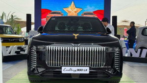 Cận cảnh VinFast Lạc Hồng 900 LX: Đẳng cấp xe nguyên thủ tại Vietnam Mobility Show 2025