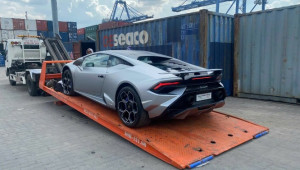 Thêm một chiếc Lamborghini Huracan Tecnica mới 