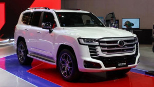 Toyota Land Cruiser HEV ra mắt Đông Nam Á, giá gần 3 tỷ VNĐ: Dự kiến về Việt Nam cuối năm