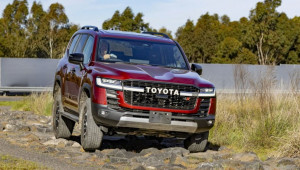 Toyota bổ sung thêm lớp khóa chống trộm cho Land Cruiser khi vấn nạn trộm xe gia tăng