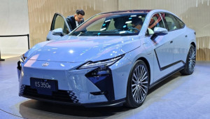 Đại lý nhận cọc Lexus ES 2026 tại Việt Nam: Có bản thuần điện, giá dự kiến từ 2,36 tỷ đồng