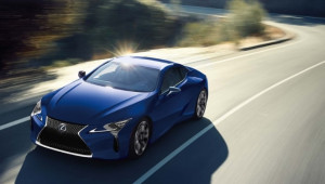 Lexus LC500 2025 trình làng: Giá quy đổi từ 2,49 tỷ VNĐ