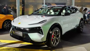 Lotus chính thức bàn giao những chiếc Eletre X đầu tiên: SUV PHEV dự kiến về Việt Nam vào quý II/2026