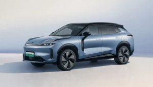 Lynk & Co 08 EM-P 2025 trình làng, chạy 245 km không cần xăng