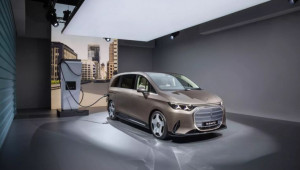 Mercedes-Benz trình làng VLE 2027: Định nghĩa lại dòng minivan hạng sang với tầm hoạt động 700 km