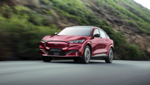 Ford Việt Nam 30 năm vững bước cùng đam mê, kiến tạo giá trị bền vững