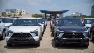 Mitsubishi Xforce 2026 giá từ 605 triệu đồng ra mắt Việt Nam: Chỉ còn 3 phiên bản, thêm trang bị đấu Toyota Yaris Cross