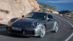 Porsche trở thành hãng xe ít tin cậy nhất khi đứng cuối bảng xếp hạng