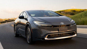 Top 10 mẫu xe hybrid tiết kiệm nhiên liệu nhất năm 2025