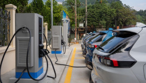 Sắp có quy chuẩn bắt buộc cho trụ sạc xe điện tại Việt Nam