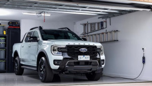 Ford Ranger PHEV có thể thay máy phát điện, tiêu thụ nhiên liệu thấp hơn đáng kể