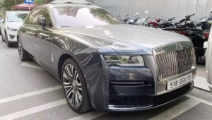 Rolls-Royce Ghost hơn 35 tỷ đồng đeo biển số định danh 