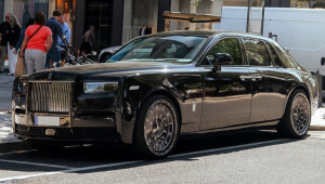 Rolls-Royce Phantom được độ mâm theo phong cách Rolex cực sang chảnh