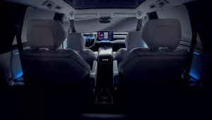 Toyota hé lộ nội thất của mẫu SUV 3 hàng ghế mới, dự kiến ra mắt ngày 10/2