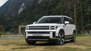 Loạt xe SUV được ưu đãi kỉ lục trong tháng 3: Hyundai Santa Fe và Subaru Forester xả kho cả trăm triệu đồng