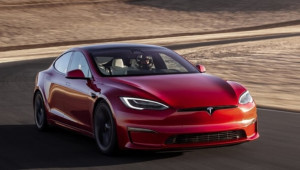 Vừa tăng giá không lâu, Tesla lại 