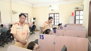 Thi lý thuyết lái xe sẽ dùng bộ đề 600 câu hỏi từ 1/6/2025