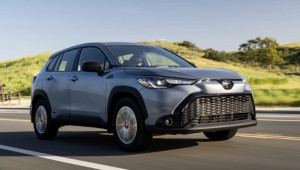 Giá trị vốn hóa, lợi nhuận của Toyota tăng kỷ lục dù công ty con vướng phải bê bối ồn ào