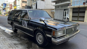 Ngắm hàng hiếm Toyota Crown Wagon hơn 40 năm tuổi của 