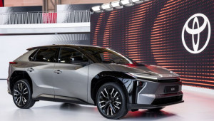Toyota tiếp tục dẫn đầu doanh số toàn cầu với 5,39 triệu xe sau 6 tháng đầu năm 2026