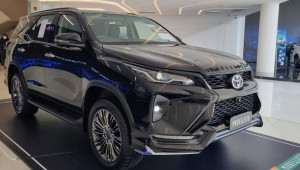 Toyota Fortuner 2023 nâng cấp cực ngầu với gói độ Modellista