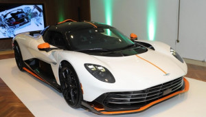 Aston Martin Valhalla 