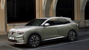 VinFast VF 8: Giá lăn bánh cực ngon, xịn như xe 3-5 tỷ đồng