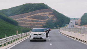 VinFast VF 9 phá vỡ quy luật “xe sang phải giá trên trời”