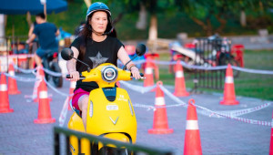 Người dân ba miền hào hứng với “Ngày hội Thu xăng đổi điện” của VinFast